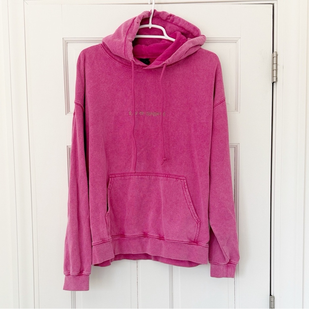 URBAN OUTFITTERS Ray of Sunshine hoodie sweatshirt size S pink cotton